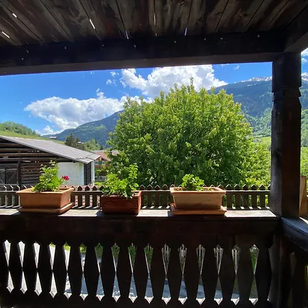 Casa Vegana, 3,5 Zi Wohnung, 5 Pl, 2 Baeder Apartment Trun