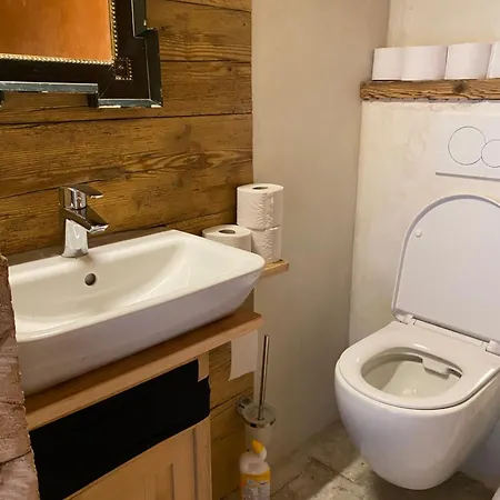 Casa Vegana, 3,5 Zi Wohnung, 5 Pl, 2 Baeder *