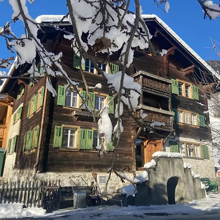 Apartment Casa Vegana, 3,5 Zi Wohnung, 5 Pl, 2 Baeder Trun