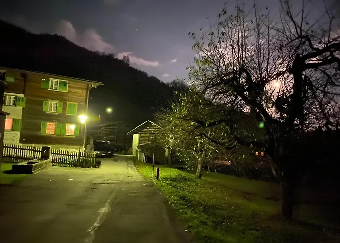 Apartamento Casa Vegana, 3,5 Zi Wohnung, 5 Pl, 2 Baeder Trun