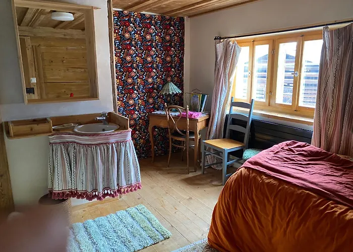 Daire Casa Vegana, 3,5 Zi Wohnung, 5 Pl, 2 Baeder Trun