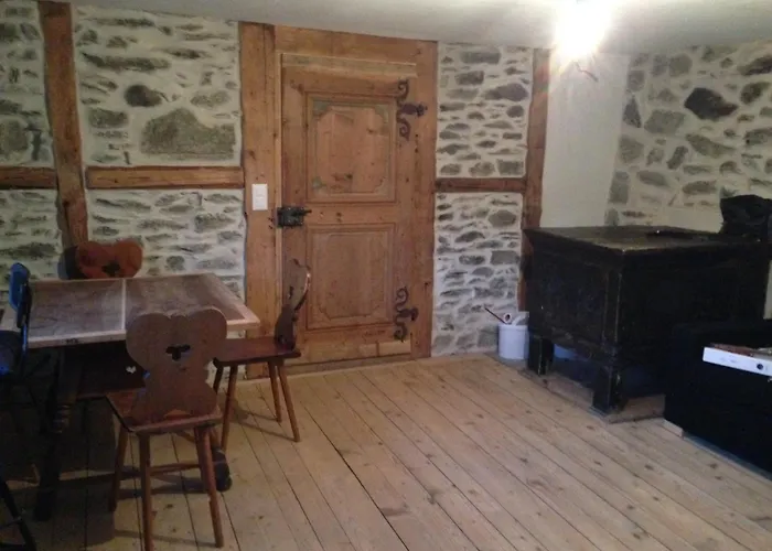 Daire Casa Vegana, 3,5 Zi Wohnung, 5 Pl, 2 Baeder Trun