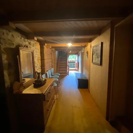 Casa Vegana, 3,5 Zi Wohnung, 5 Pl, 2 Baeder 公寓 Trun