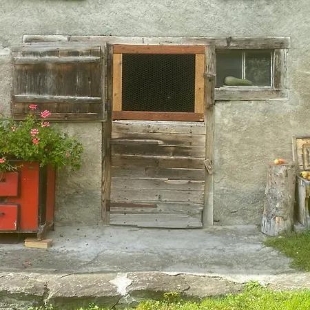 Casa Vegana, 3,5 Zi Wohnung, 5 Pl, 2 Baeder *